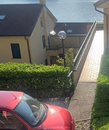 Apartment Il Terrazzo Sul Varenna